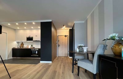 Location d’un appartement élégant de 3 pièces, 49 m², avec balcon dans le quartier Czyżyny, Cracovie, Pologne